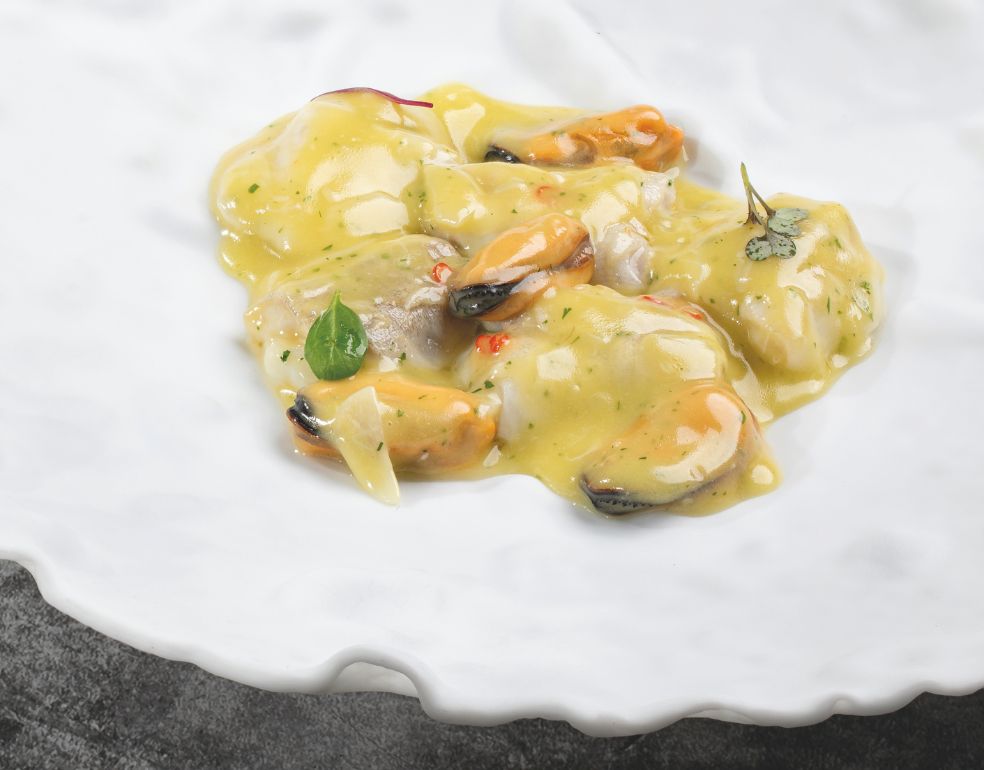 'Kokotxas' de bacalao con salsa oxidada